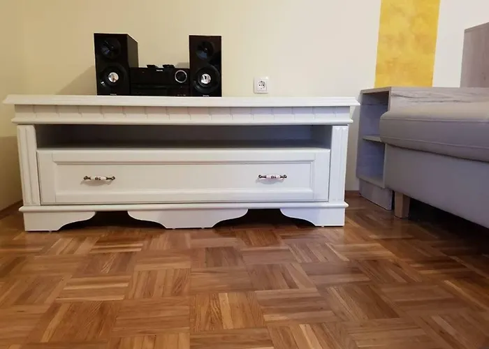 Lägenhet Tulpika 13 *